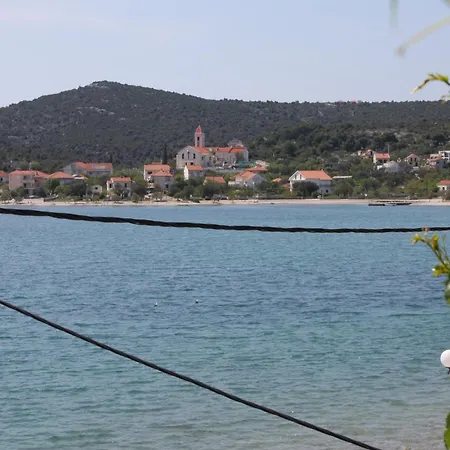 By The Sea Vinisce, Trogir - 4892 Vinišće